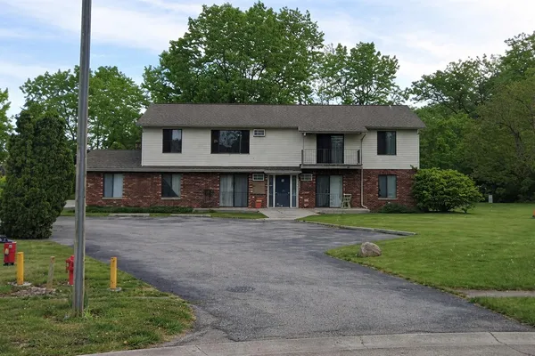 $429,900 | 19 Maxwell Street, Hebron, IN 46341