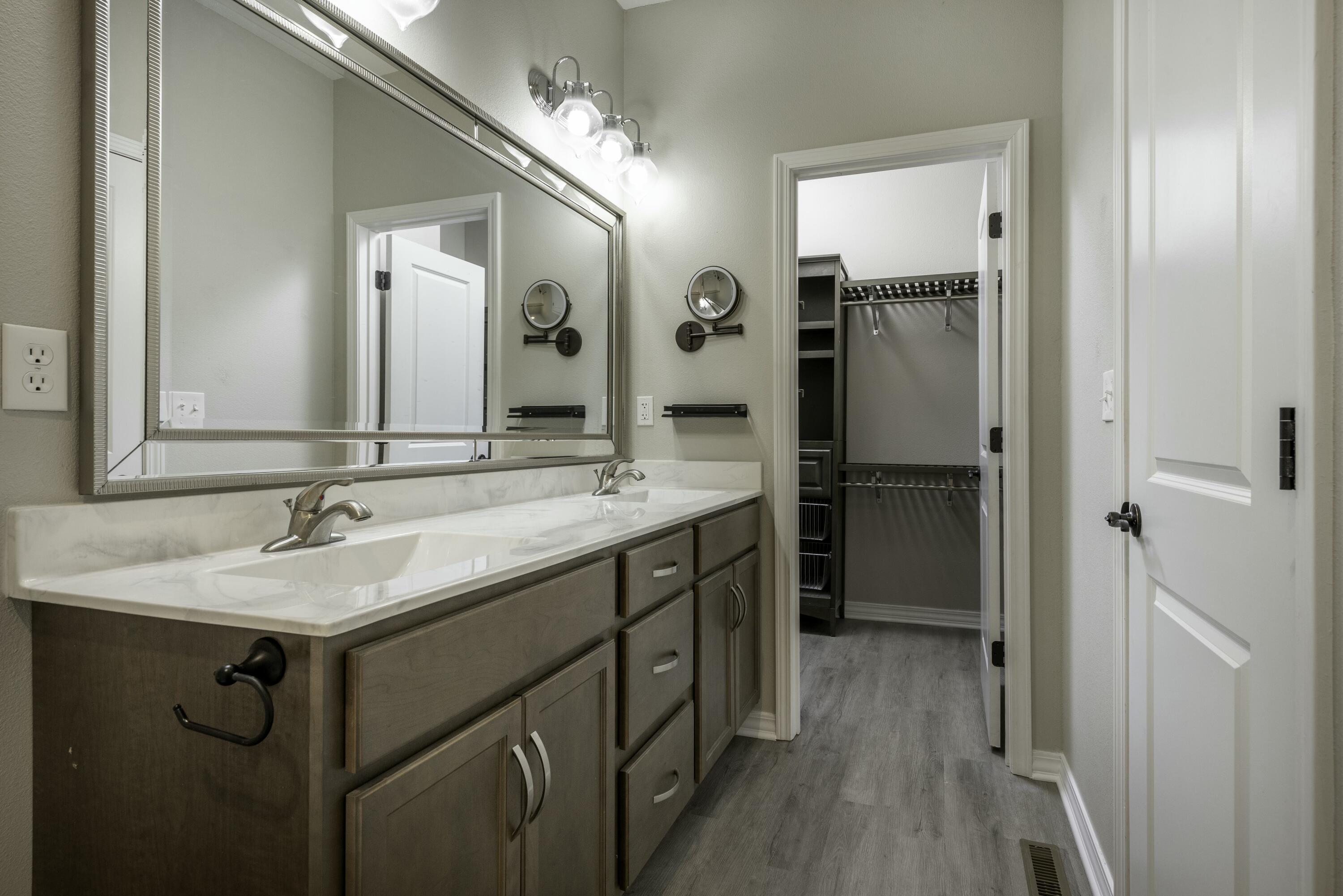 391 Highpoints Ridge Branson, MO 65616 - Photo 15 of 40 tempImageLQM6cy