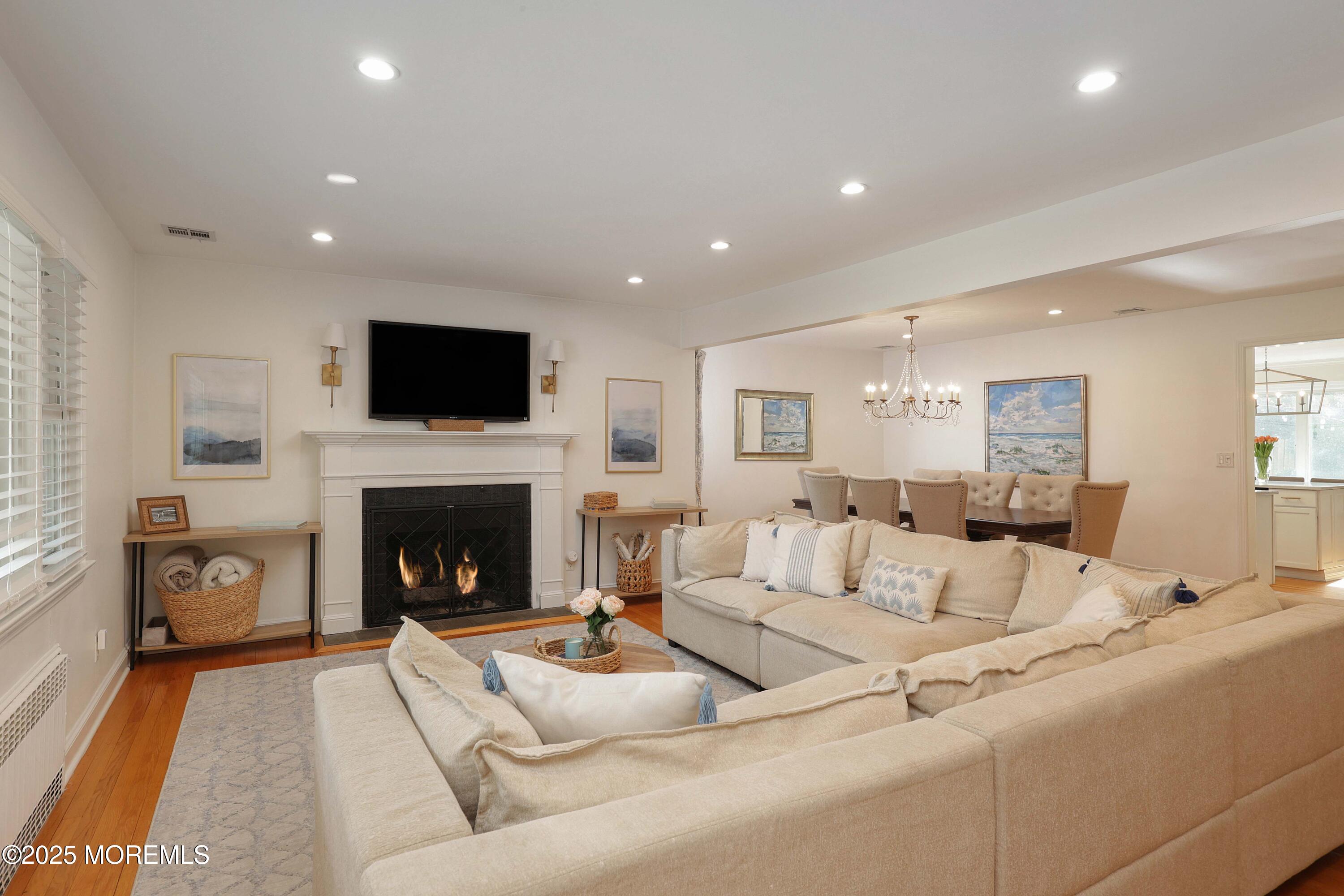 29 SilverWhite Road Little Silver, NJ 07739 - Photo 3 of 38 758A2471
