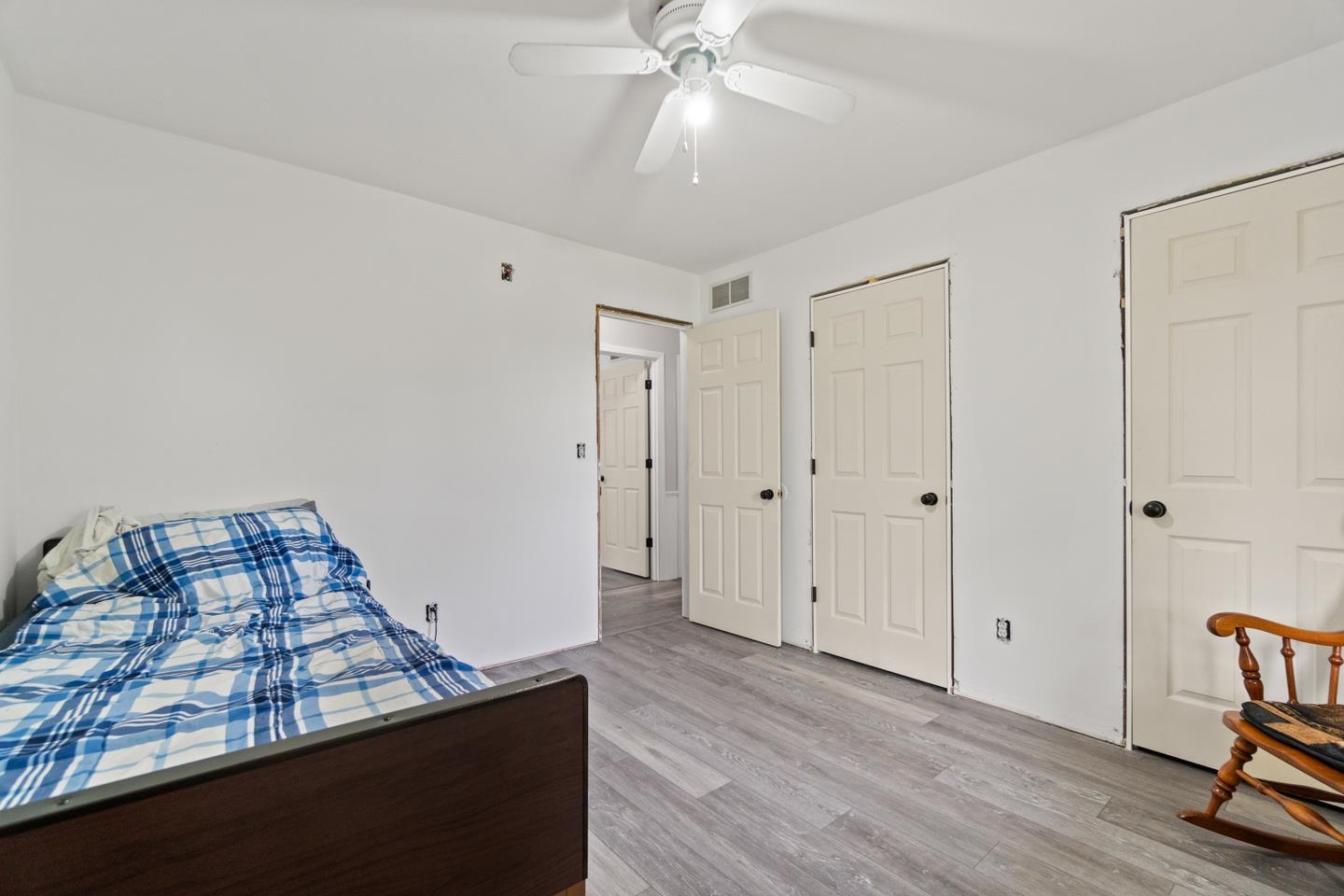 2105 Southwest Fox Lake Road Angola, IN 46703 - Photo 2 of 28