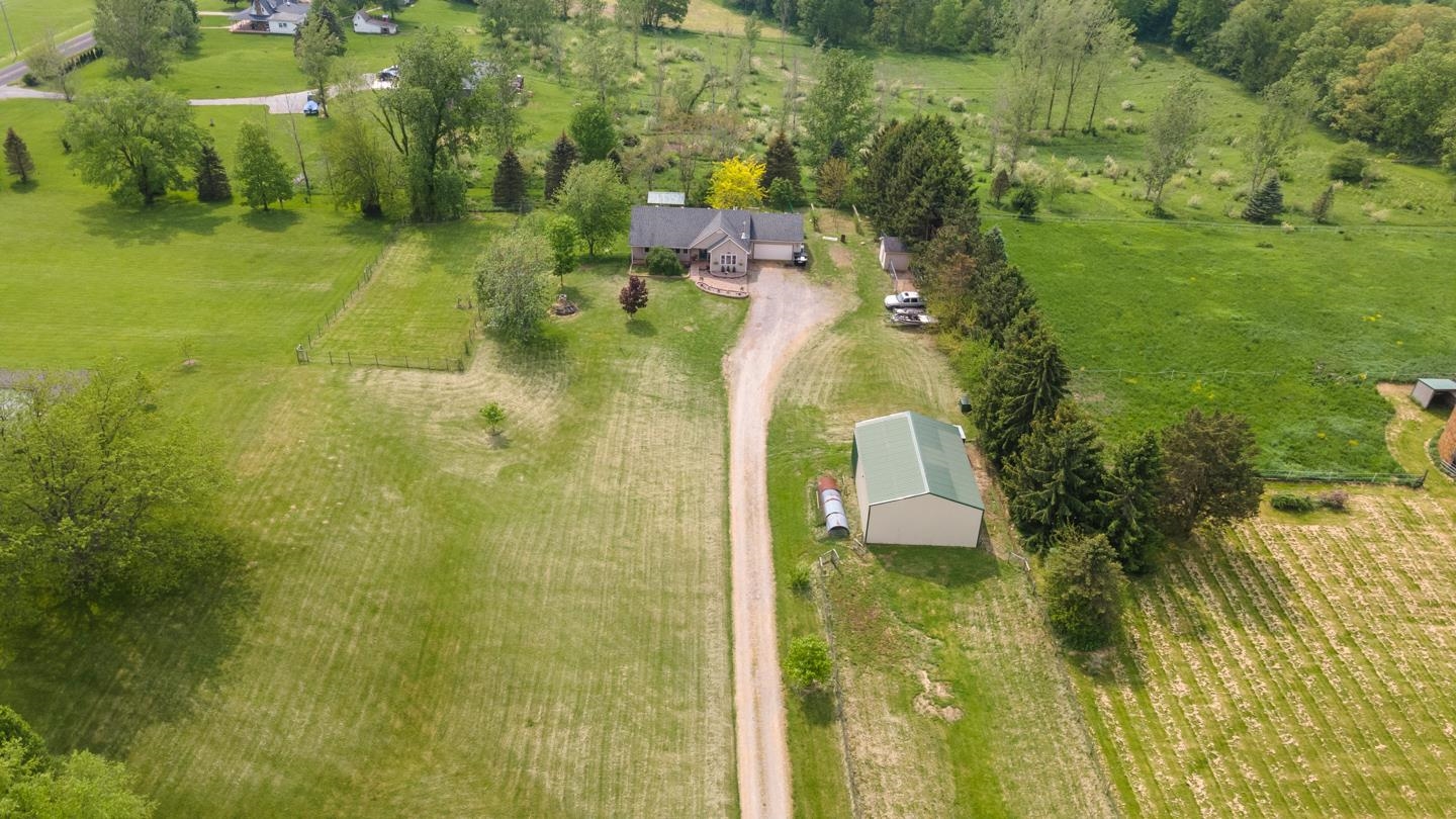 2105 Southwest Fox Lake Road Angola, IN 46703 - Photo 26 of 28