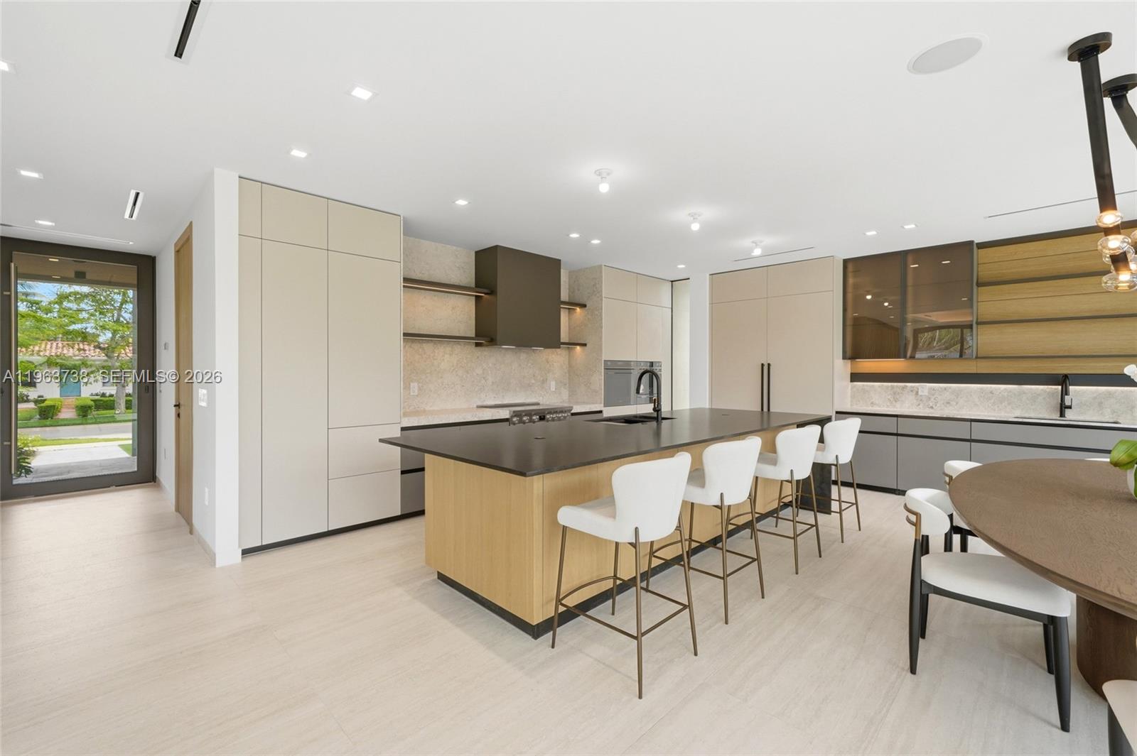 4401 Southwest 14th Street Miami, FL 33134 - Photo 8 of 89 Gallery Image 8