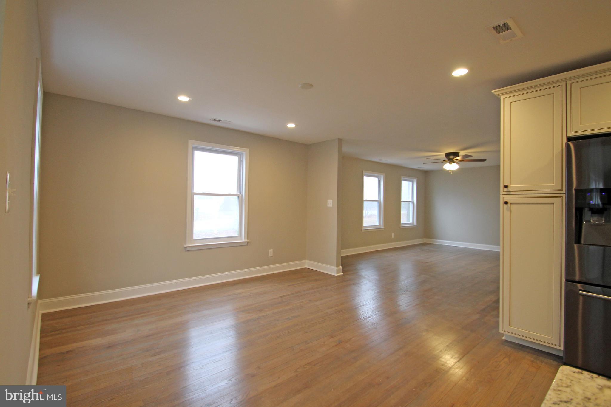 1812 Rushley Road Baltimore, MD 21234 - Photo 12 of 30 Dining Room