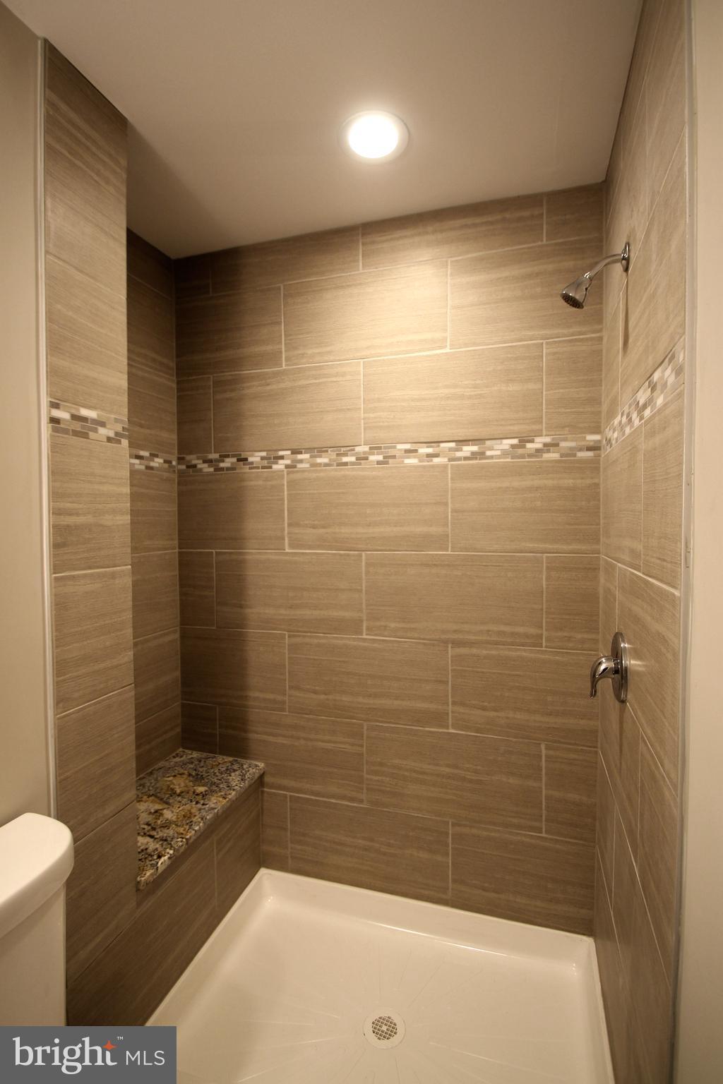 1812 Rushley Road Baltimore, MD 21234 - Photo 26 of 30 Bath (Master)