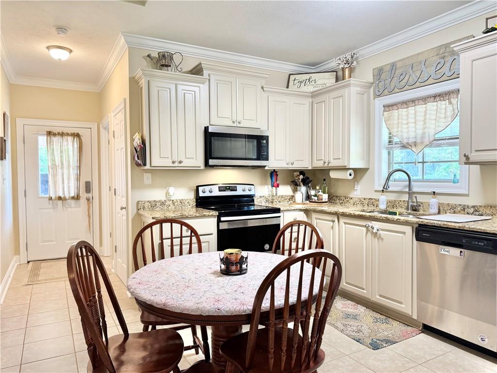 114 Donaldson Road Dry Prong, LA 71423 - Photo 11 of 52 Gallery Image 11