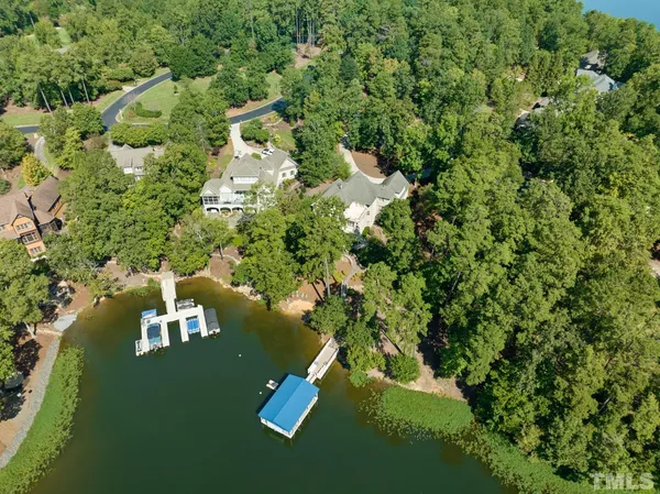 $1,750,000 | 112 Moratock Point, New London, NC 28127