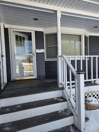 $1,650 | 6 Honey Lane West, Miller Place, NY 11764