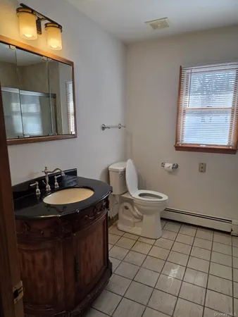 $1,650 | 6 Honey Lane West, Miller Place, NY 11764