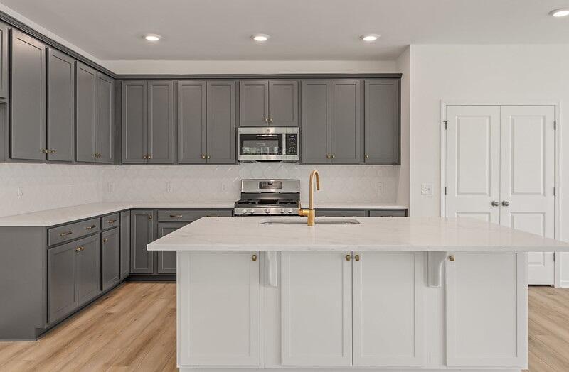 117 Palfrey Drive Ridgeville, SC 29472 - Photo 10 of 23 Kitchen