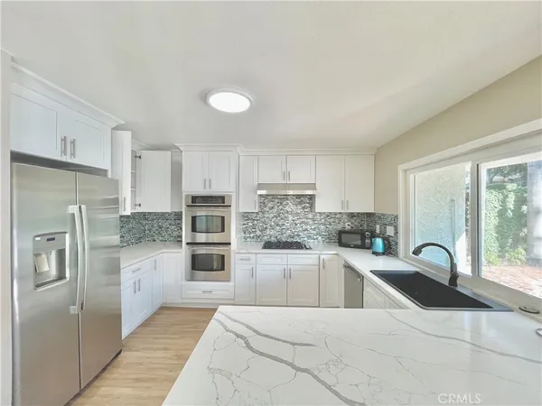 $6,200 | 10 Ramada, Irvine, CA 92620