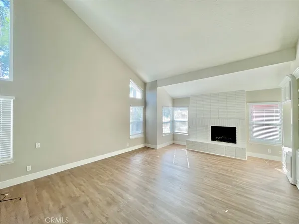 $6,200 | 10 Ramada, Irvine, CA 92620