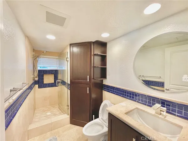 $6,200 | 10 Ramada, Irvine, CA 92620