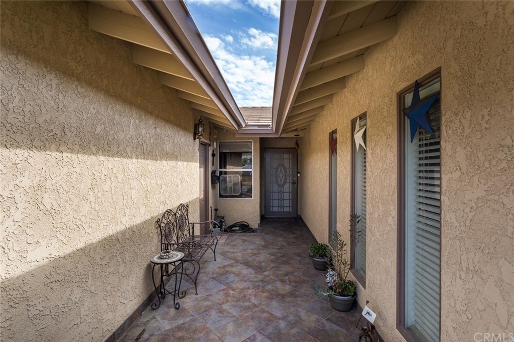 245 East Rancho Road Corona, CA 92879 - Photo 4 of 24