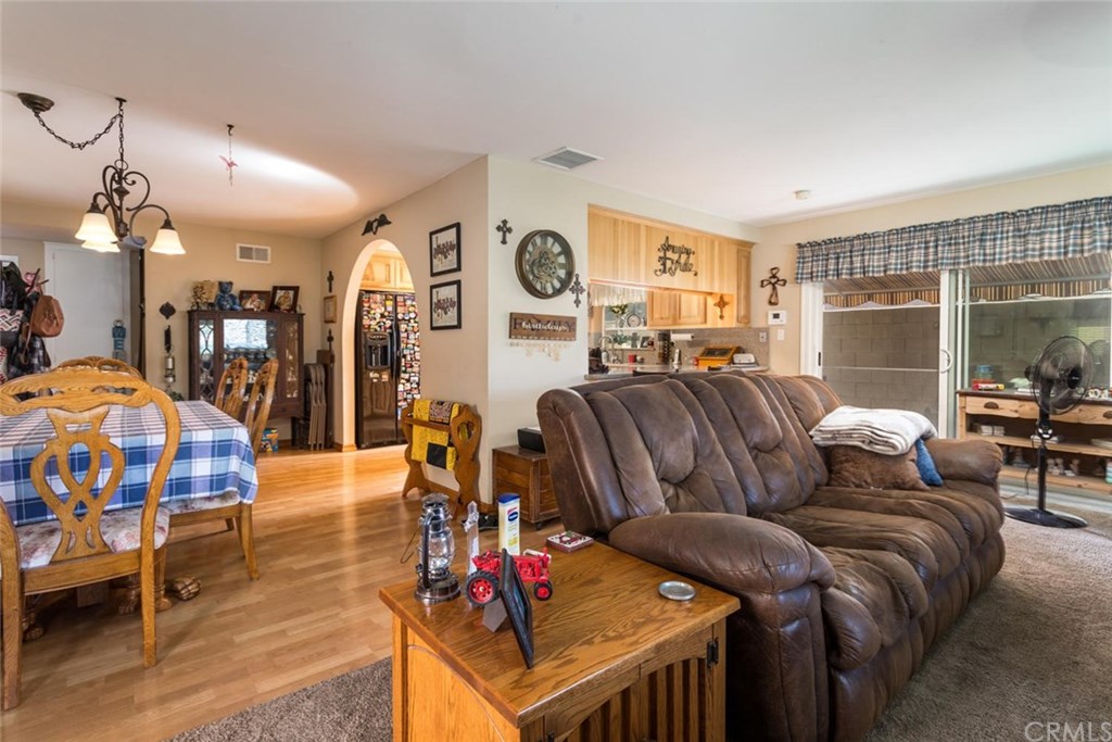 245 East Rancho Road Corona, CA 92879 - Photo 10 of 24