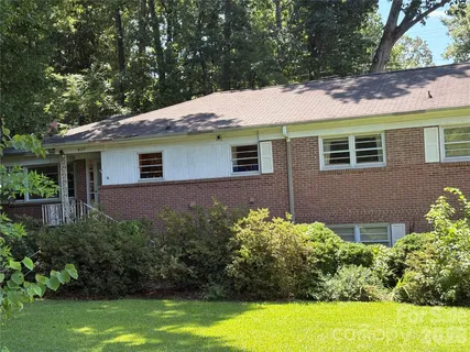 $725,000 | 937 Nottingham Drive, Charlotte, NC 28211