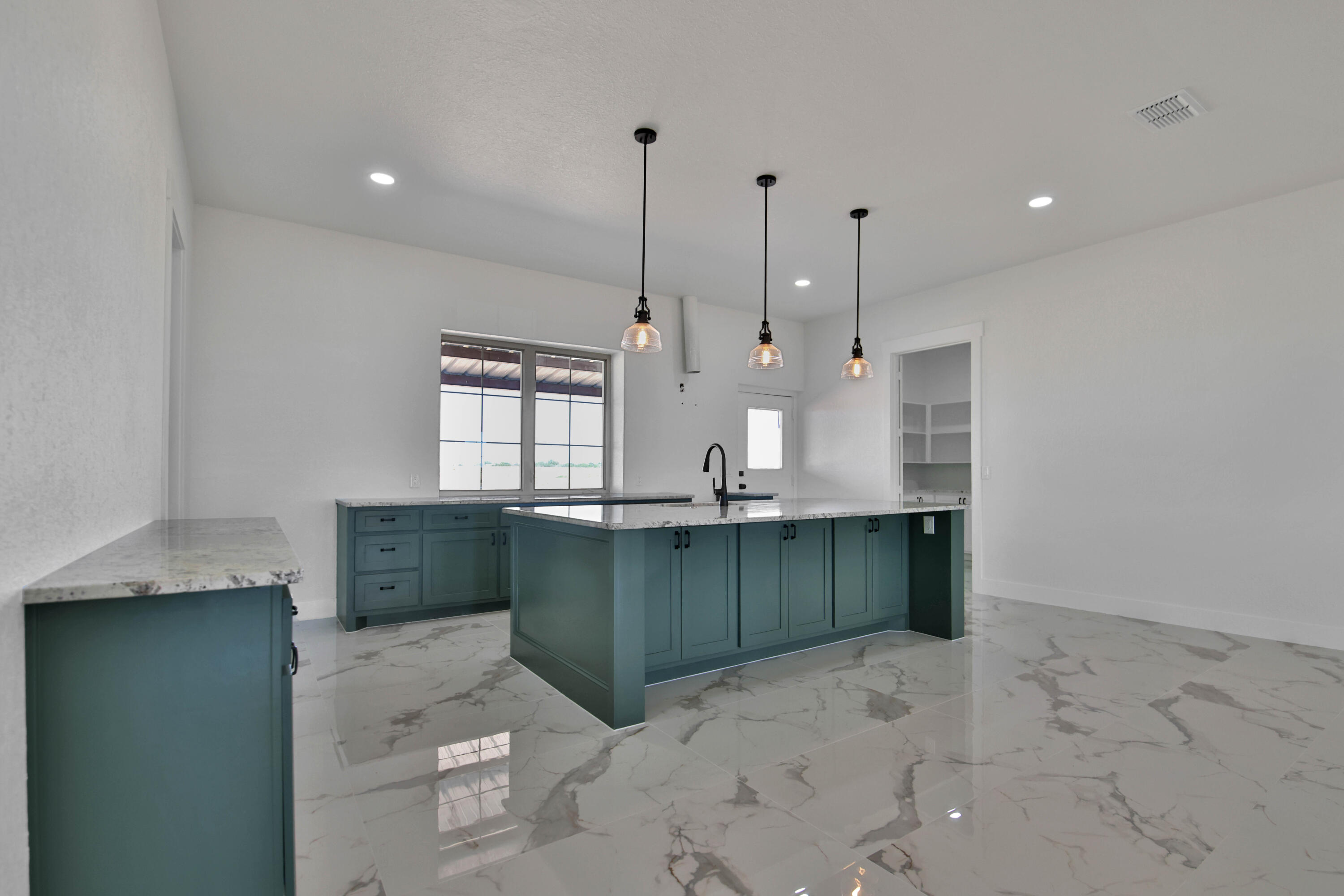 4317 East C R 6000 Lubbock, TX 79403 - Photo 14 of 65 IMG_0626