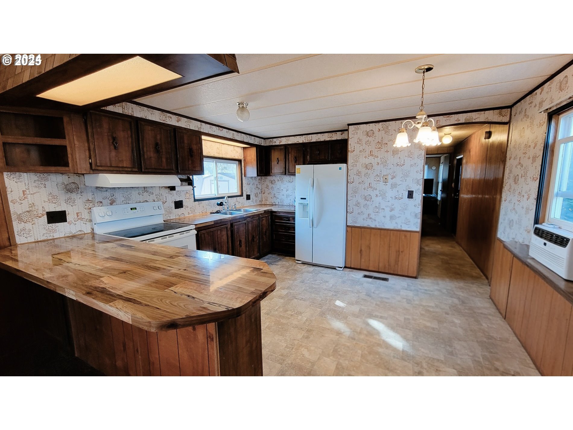 205 South 54th Street, Unit 64 Springfield, OR 97478 - Photo 10 of 35 Gallery Image 10