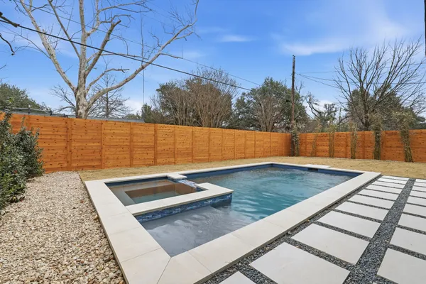 $2,350,000 | 6611 Lexington Road, Austin, TX 78757