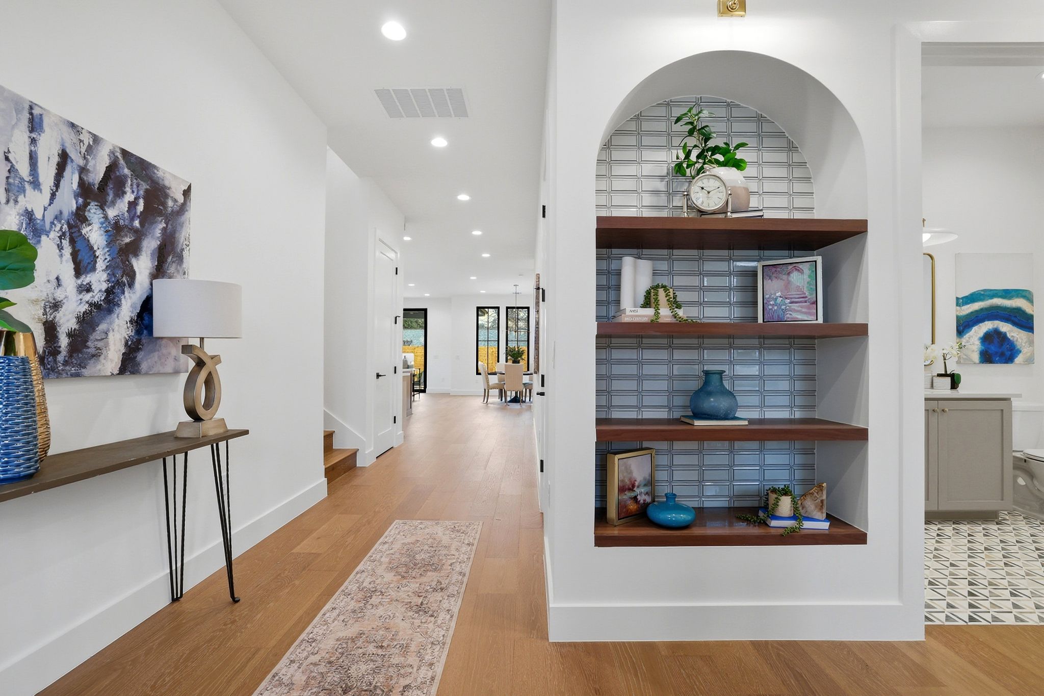 6611 Lexington Road Austin, TX 78757 - Photo 4 of 36 a living room with furniture and a fireplace