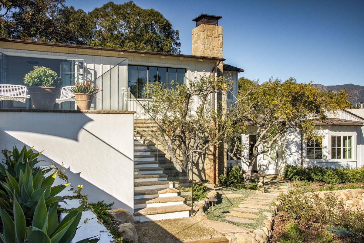 0 Hill Road Santa Barbara, CA 93108 - Photo 7 of 35 a view of a house with wooden fence