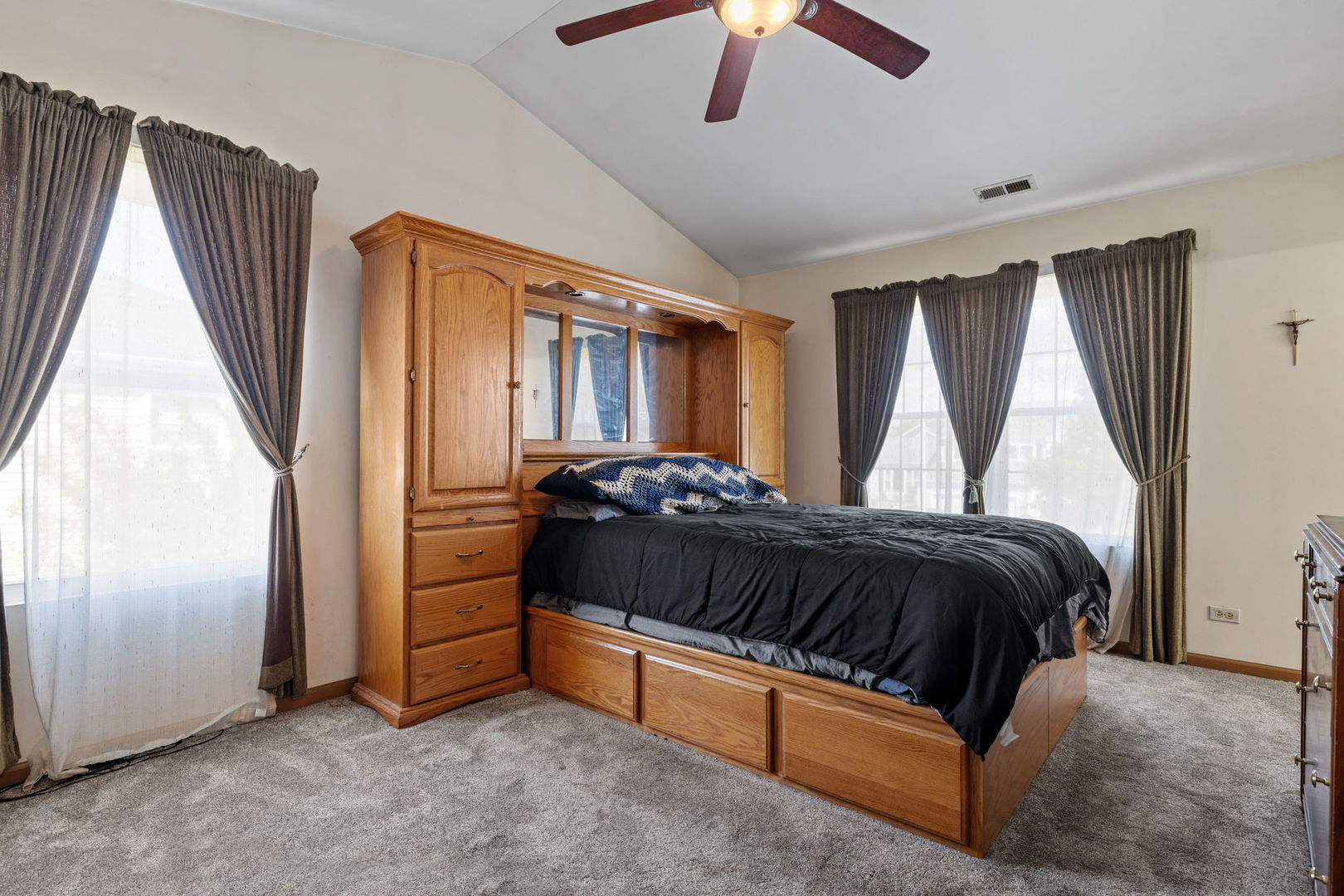 601 Greystone Lane Bolingbrook, IL 60440 - Photo 12 of 20 a bedroom with a bed and a large window