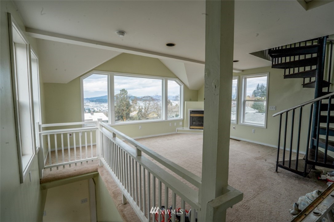 3915 R Avenue Anacortes, WA 98221 - Photo 14 of 16 Gallery Image 14