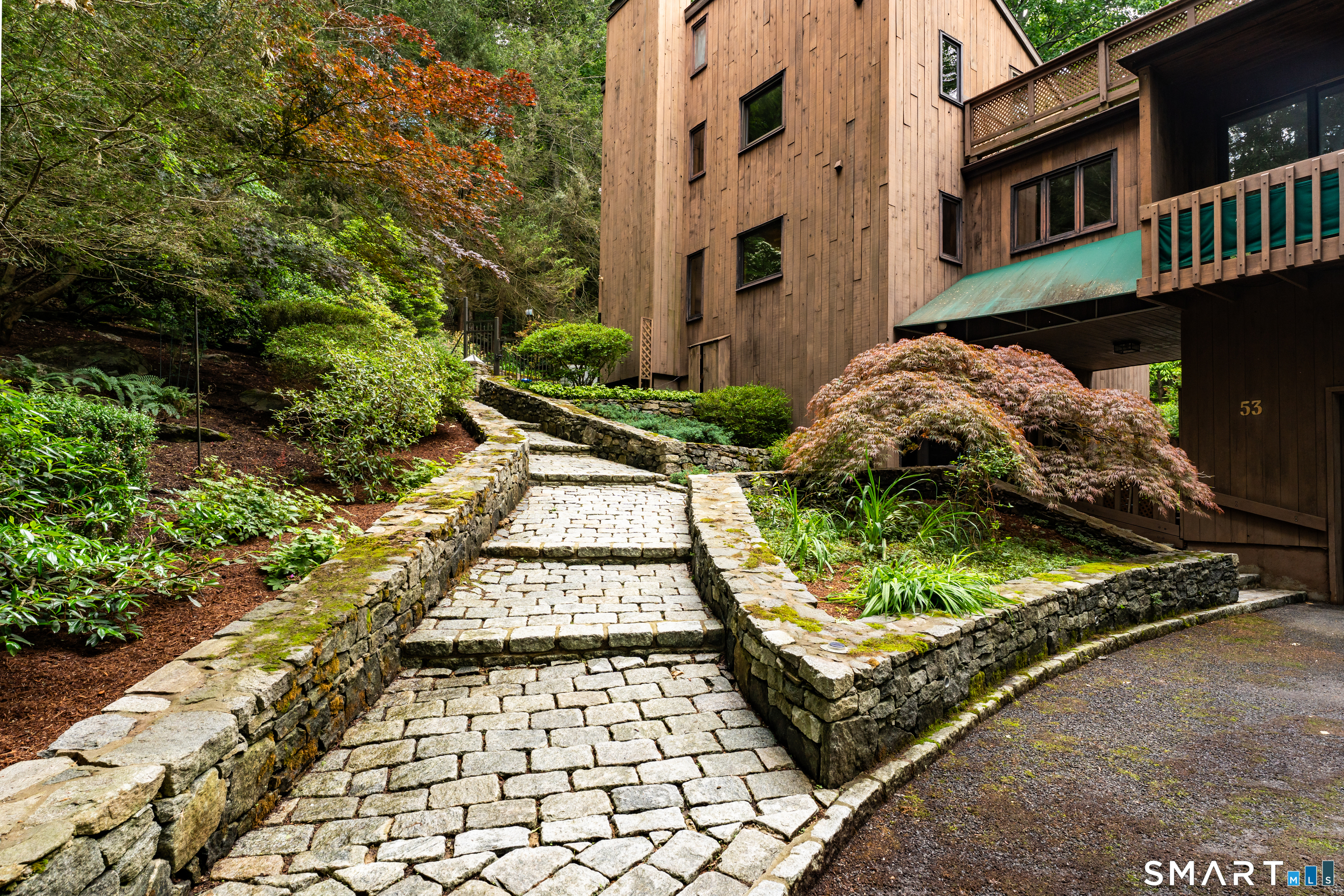 53 Summer Hill Road Madison, CT 06443 - Photo 2 of 21 Crafted stone walkways & retaining walls