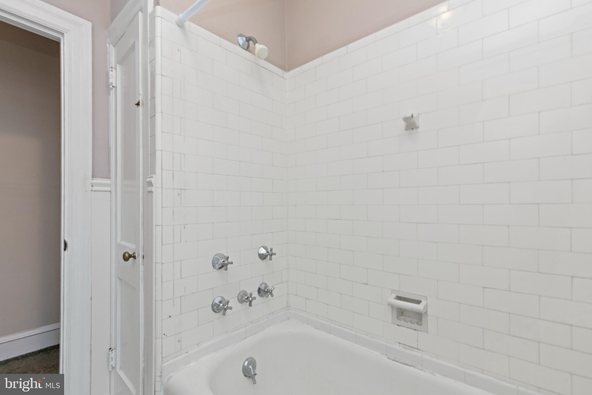 1451 Jericho Road Abington, PA 19001 - Photo 28 of 40 Gallery Image 28