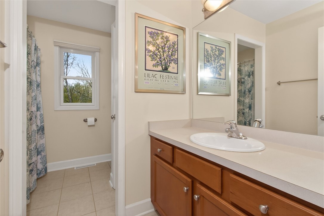 1762 Schlegel Road Webster, NY 14580 - Photo 28 of 47