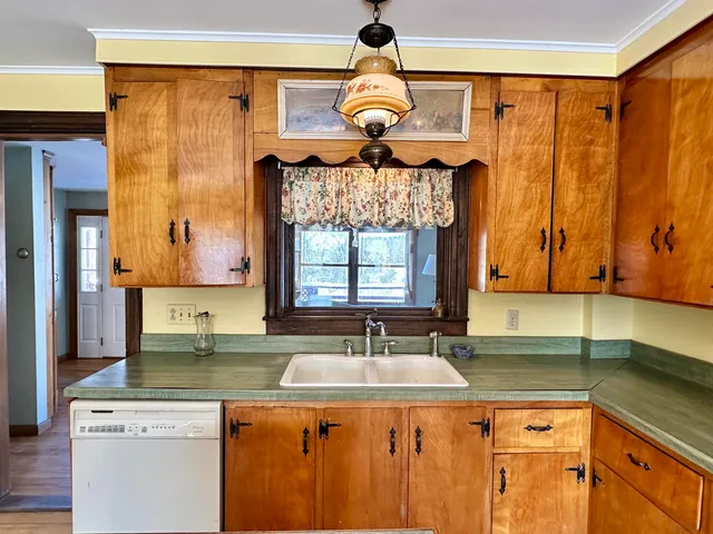 $999,999 | 13 Highway 22A, West Haven, VT 05743