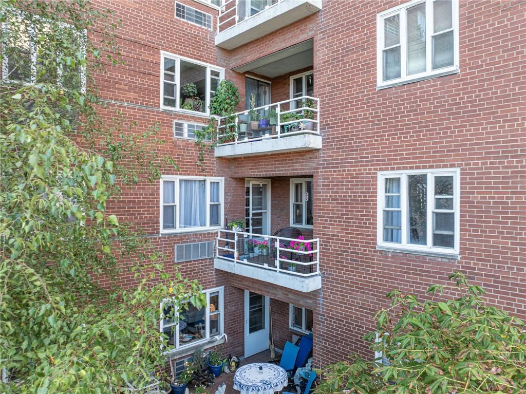 4625 Fifth Avenue, Unit 116 Pittsburgh, PA 15213 - Photo 19 of 25