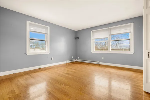 $1,900 | 3421 Pawtucket Avenue, Unit 1, East Providence, RI 02915