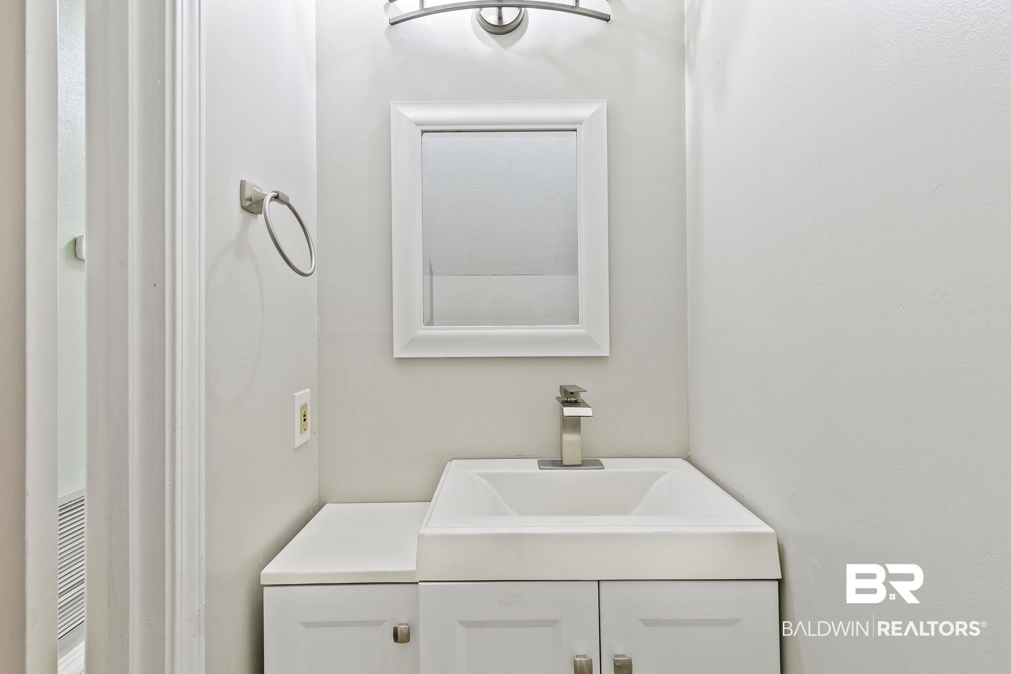 474 Ridgewood Drive Daphne, AL 36526 - Photo 26 of 57 Bathroom featuring vanity