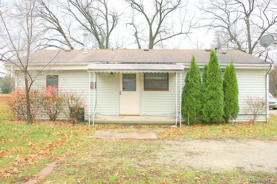 43796 Harris Road Belleville, MI 48111 - Photo 2 of 16 Back of Home - Copy.jpg