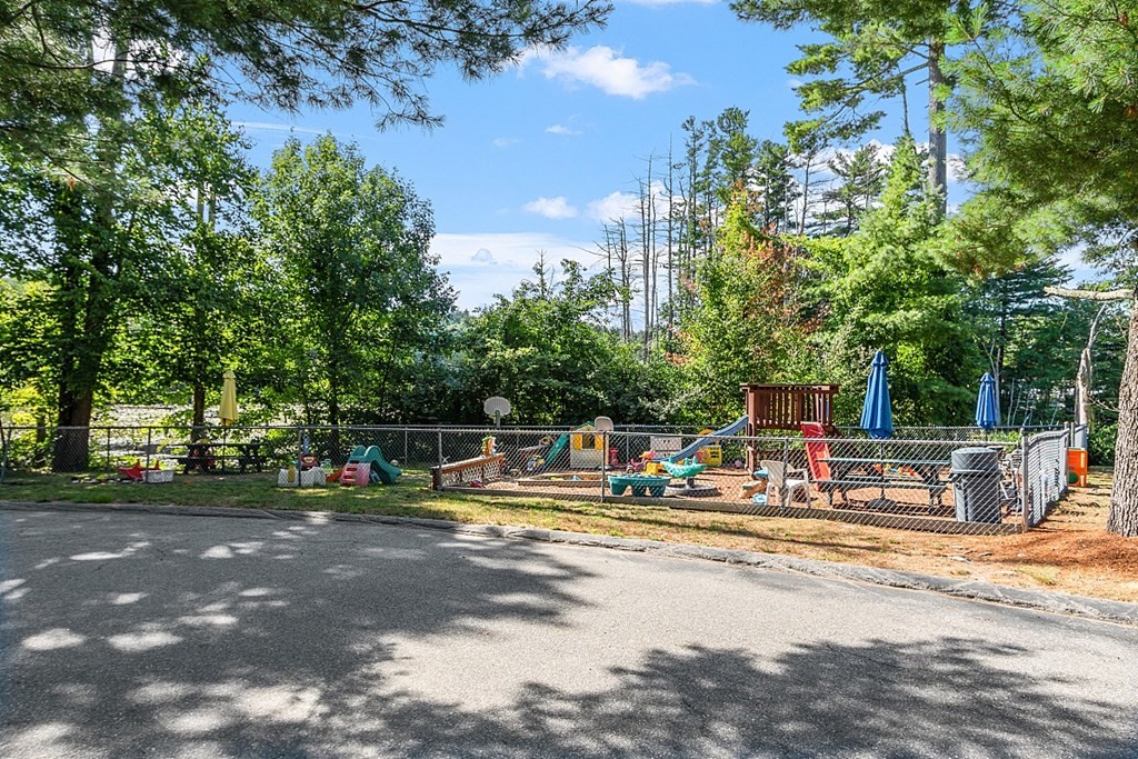 318 Codman Hill Road, Unit 21E Boxborough, MA 01719 - Photo 23 of 26 Gallery Image 23