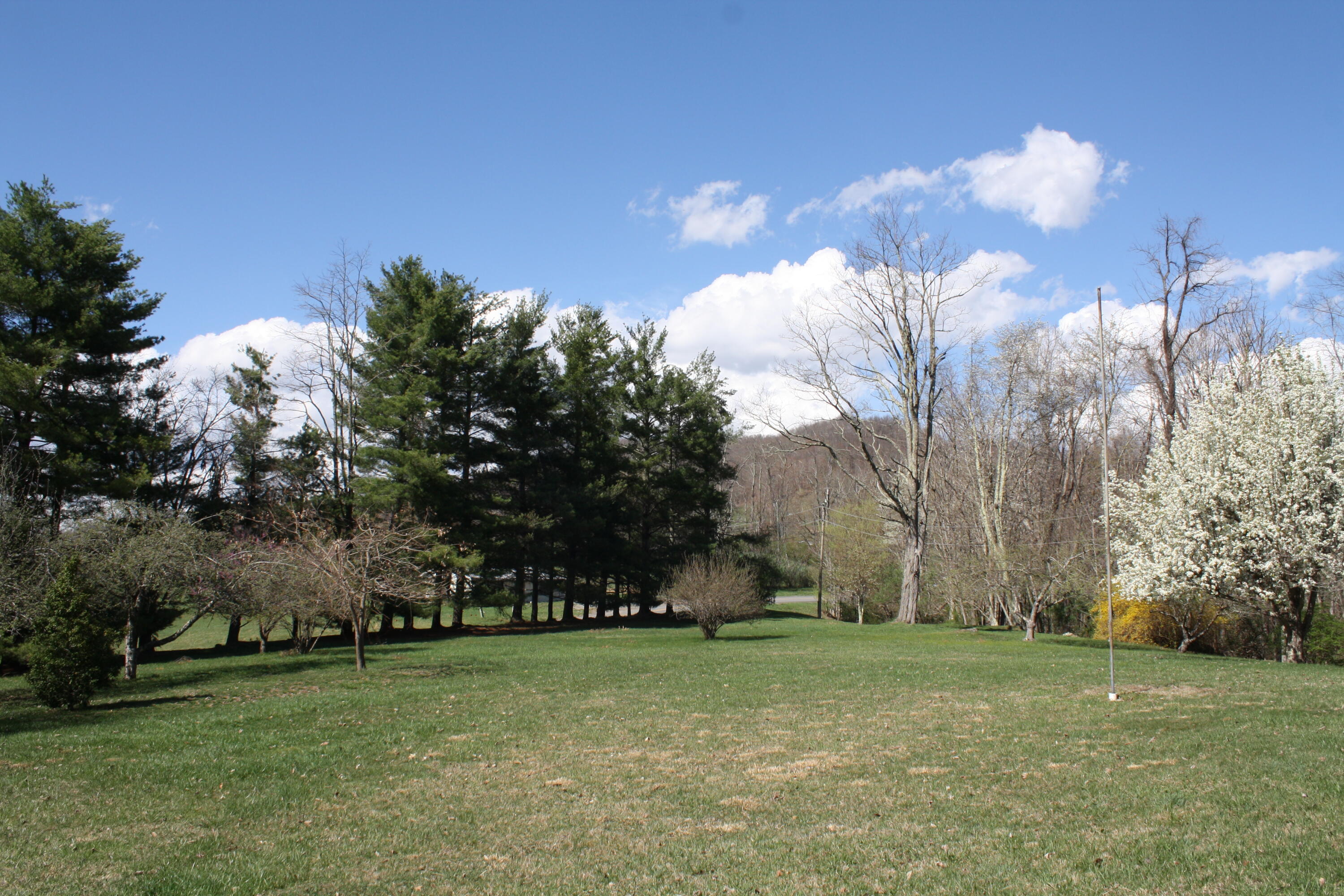 4284 Elk Knob Road Hinton, WV 25951 - Photo 52 of 61 Gallery Image 52