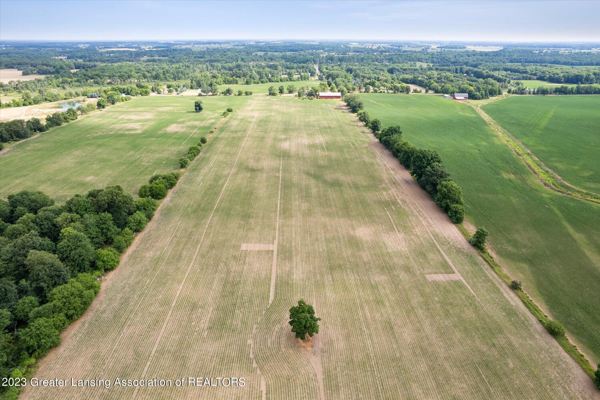 15595 Howe Road Eagle, MI 48822 - Photo 68 of 90 068-15595-Howe-Rd-Portland-MI-48875-Wind