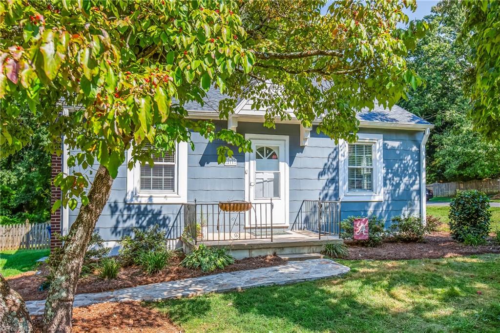 211 Petree Road Northwest Winston-Salem, NC 27106 - Photo 1 of 25
