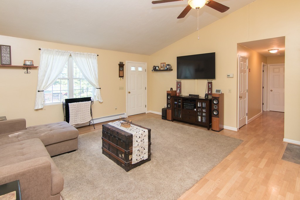 173 Gore Road Webster, MA 01570 - Photo 12 of 28