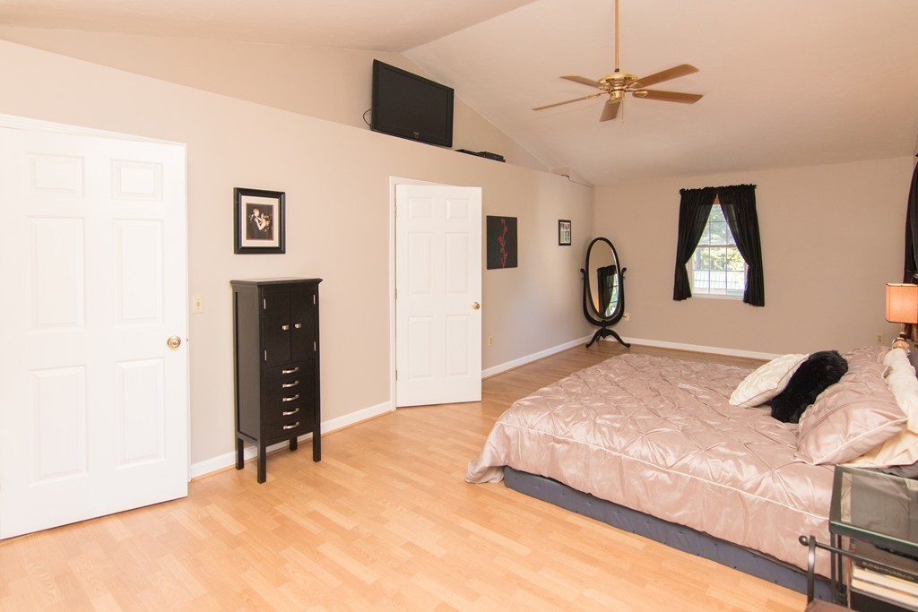 173 Gore Road Webster, MA 01570 - Photo 13 of 28
