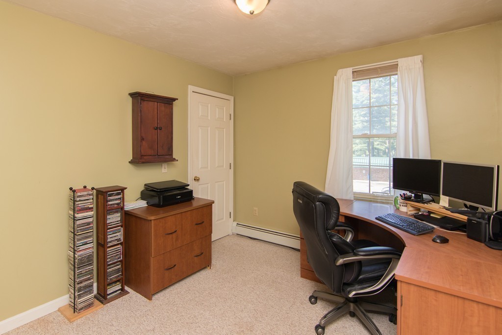 173 Gore Road Webster, MA 01570 - Photo 17 of 28