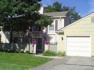 1297 Lamplighter Lane, Unit 74 Rochester, MI 48306 - Photo 1 of 1 1297 Lamplighter Lane