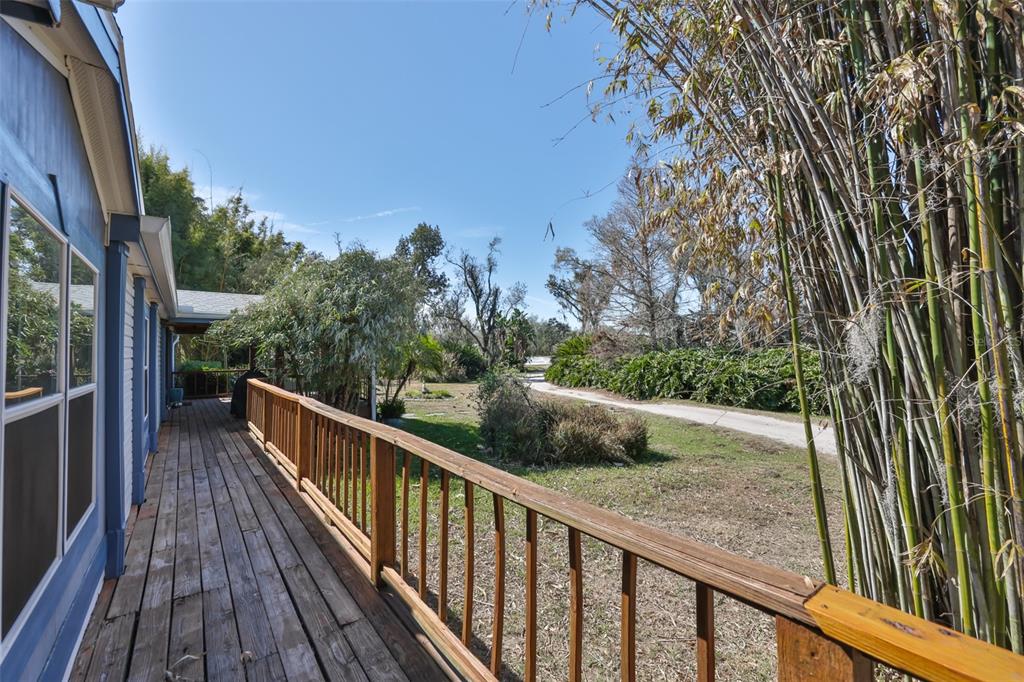 20112 Hobbs Road Wimauma, FL 33598 - Photo 8 of 94