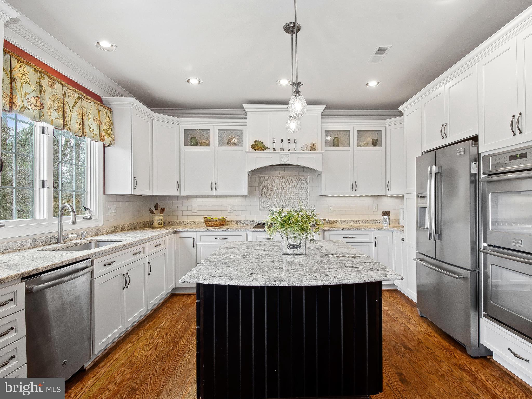 2520 Gold Mine Road Brookeville, MD 20833 - Photo 5 of 30 All New Custom Kitchen in 2014