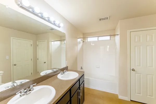 $1,800 | 4514 Senda Lane, Austin, TX 78725