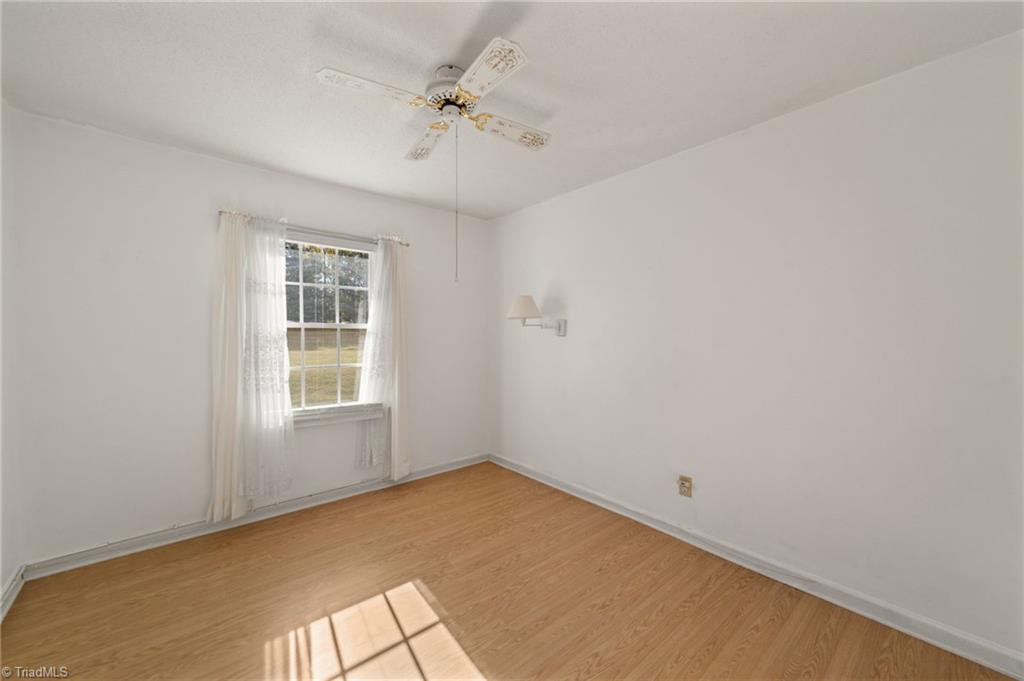 4827 Tower Road, Unit D Greensboro, NC 27410 - Photo 22 of 39 Gallery Image 22