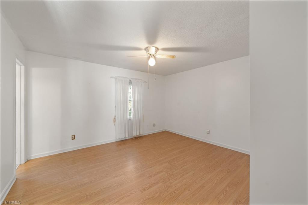 4827 Tower Road, Unit D Greensboro, NC 27410 - Photo 28 of 39 Gallery Image 28