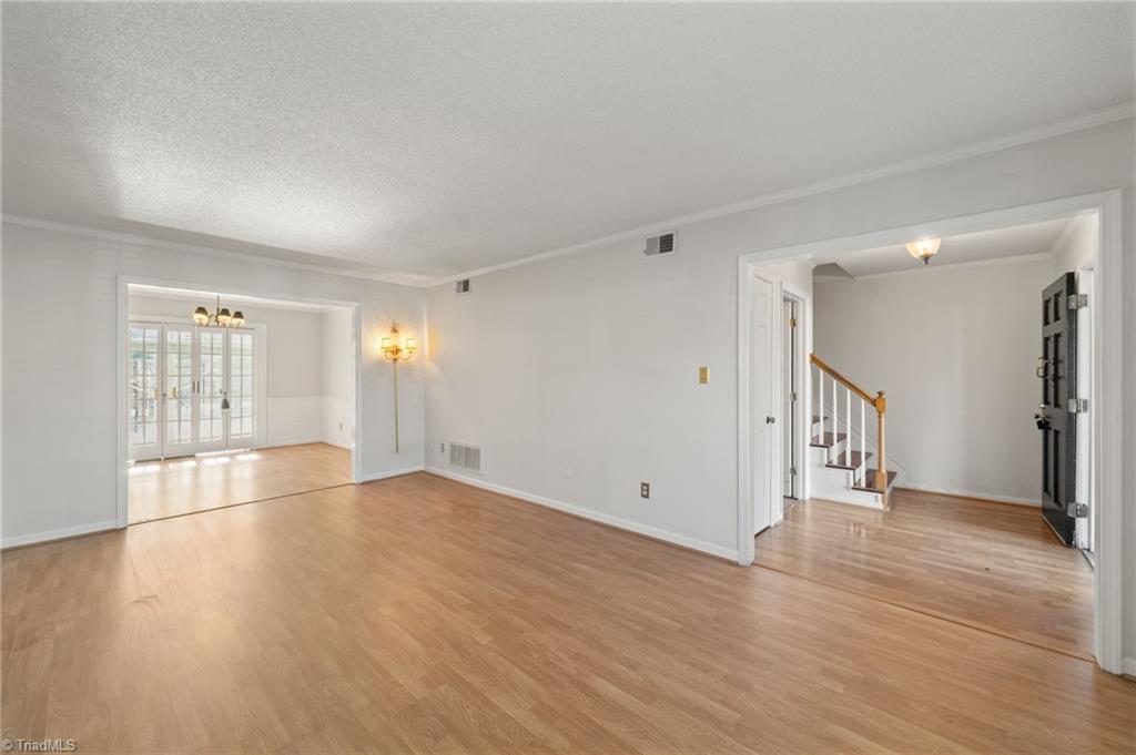 4827 Tower Road, Unit D Greensboro, NC 27410 - Photo 4 of 39 Gallery Image 4