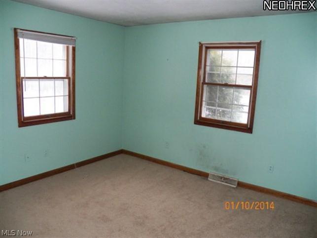 4132 Jones Road Diamond, OH 44412 - Photo 10 of 12 Gallery Image 10