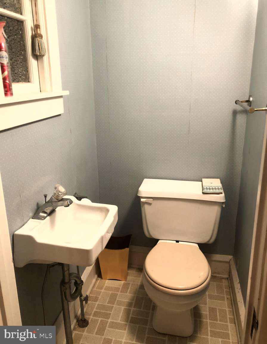 4304 State Road Drexel Hill, PA 19026 - Photo 9 of 25